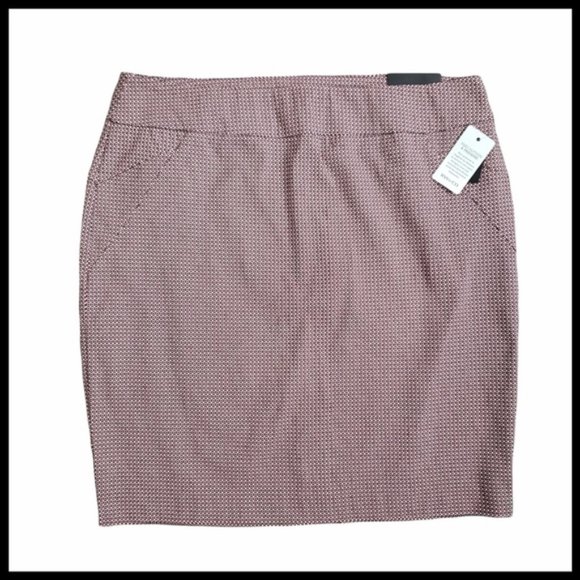 NWT RW&CO Pattern Skirt - Picture 1 of 11